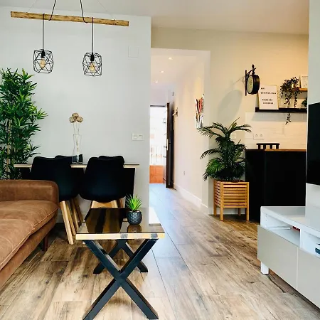 Apartament Palmeras