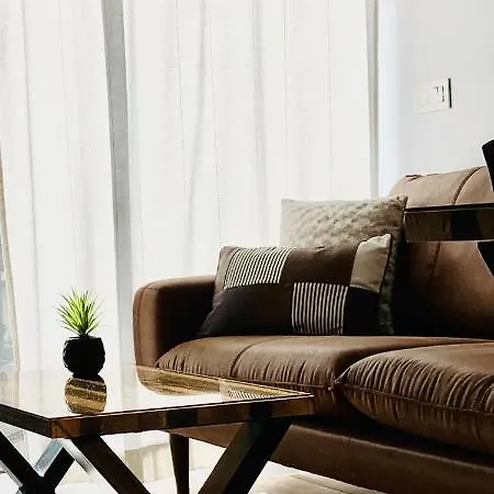 Palmeras Апартаменти